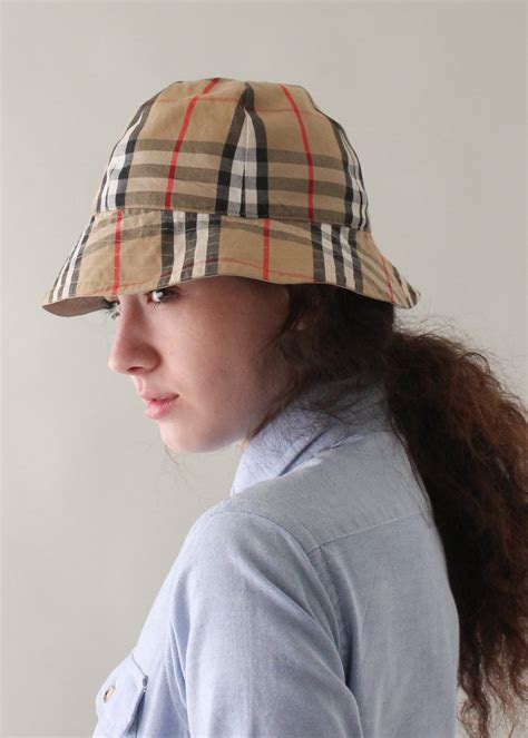 burberry bucket hat damen|burberry reversible bucket hat.